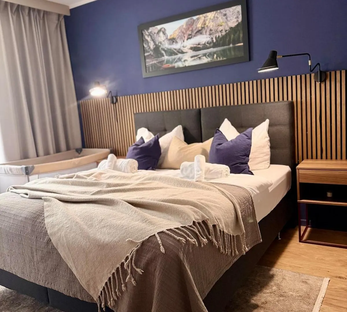 Zentrale Wohnung Direkt Am Hauptbahnhof - Bismarck Düsseldorf Apartamento