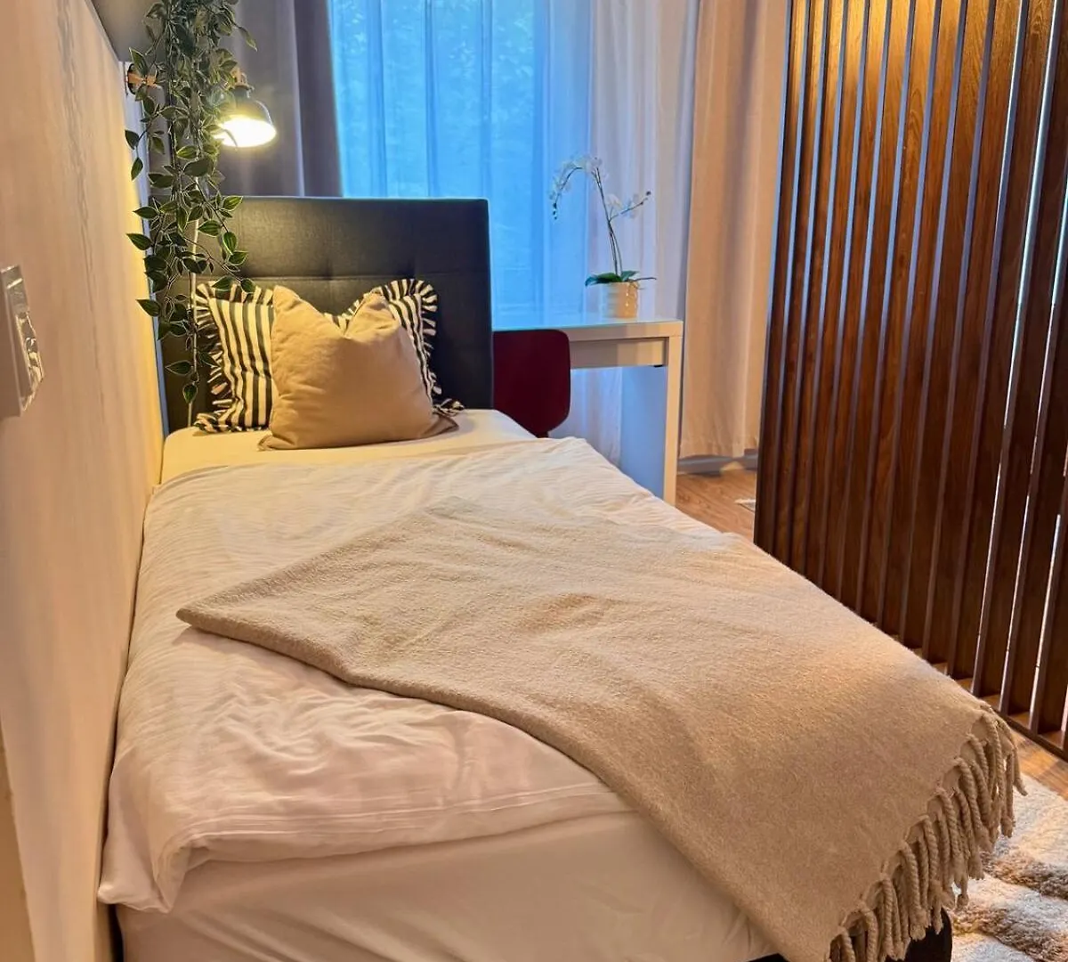 Zentrale Wohnung Direkt Am Hauptbahnhof - Bismarck デュッセルドルフ 0*,