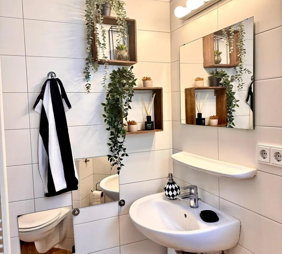 Zentrale Wohnung Direkt Am Hauptbahnhof - Bismarck デュッセルドルフ アパート