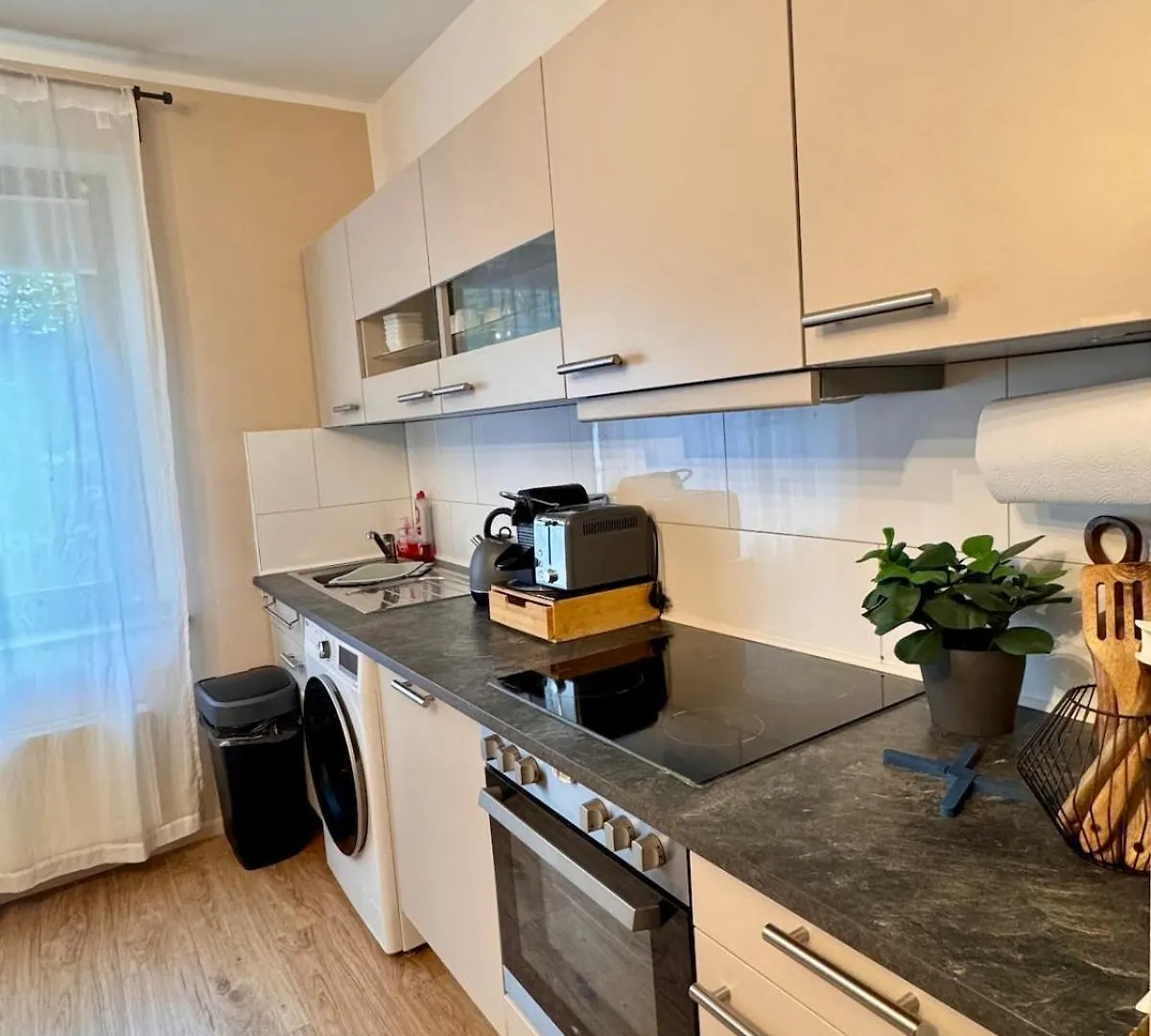 Zentrale Wohnung Direkt Am Hauptbahnhof - Bismarck デュッセルドルフ